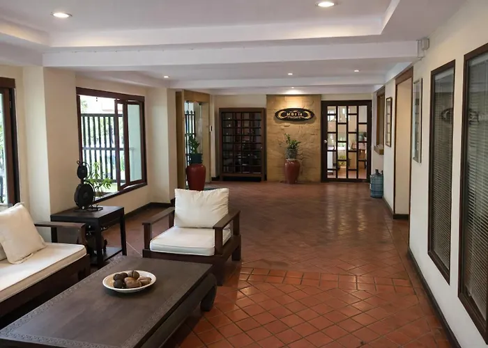 Big 3 Bedroom Asoke