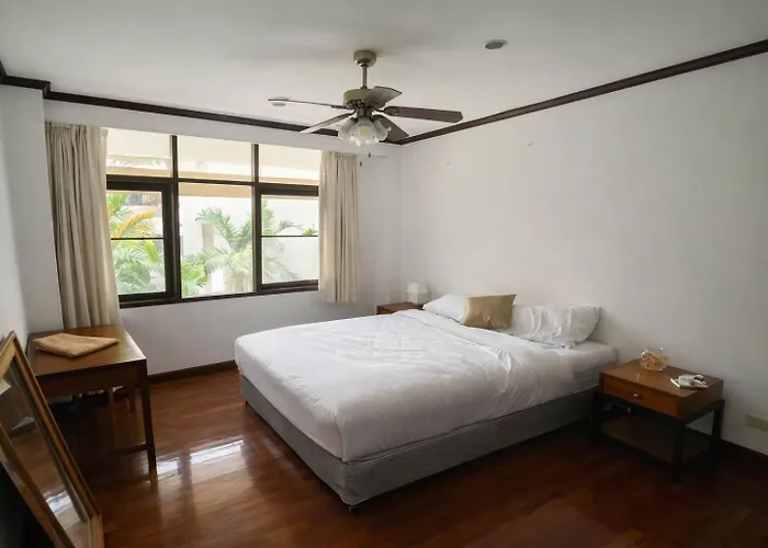 Big 3 Bedroom Asoke
